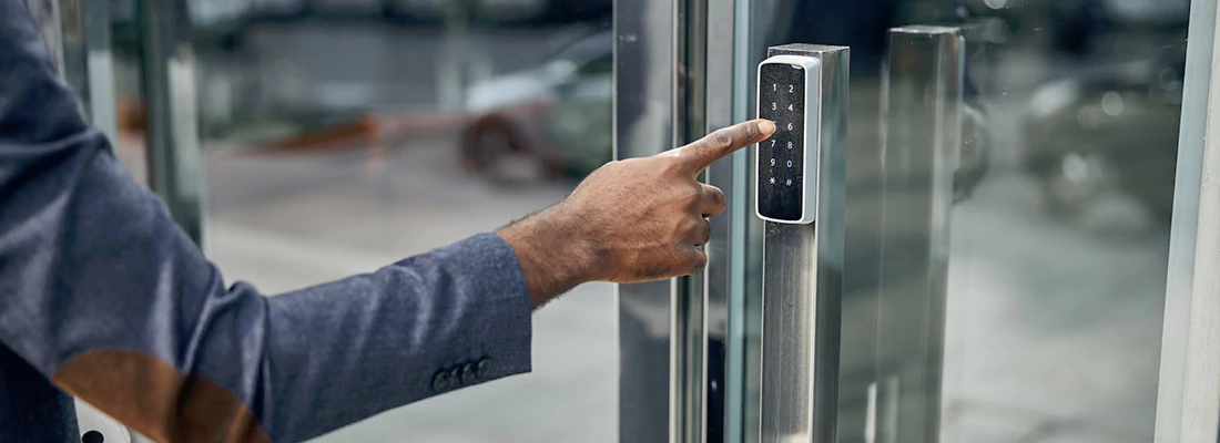 Commercial RFID Door Lock Systems in Ives Estates, FL